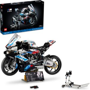 BMW M 1000 RR - 1921 PCS - 18+